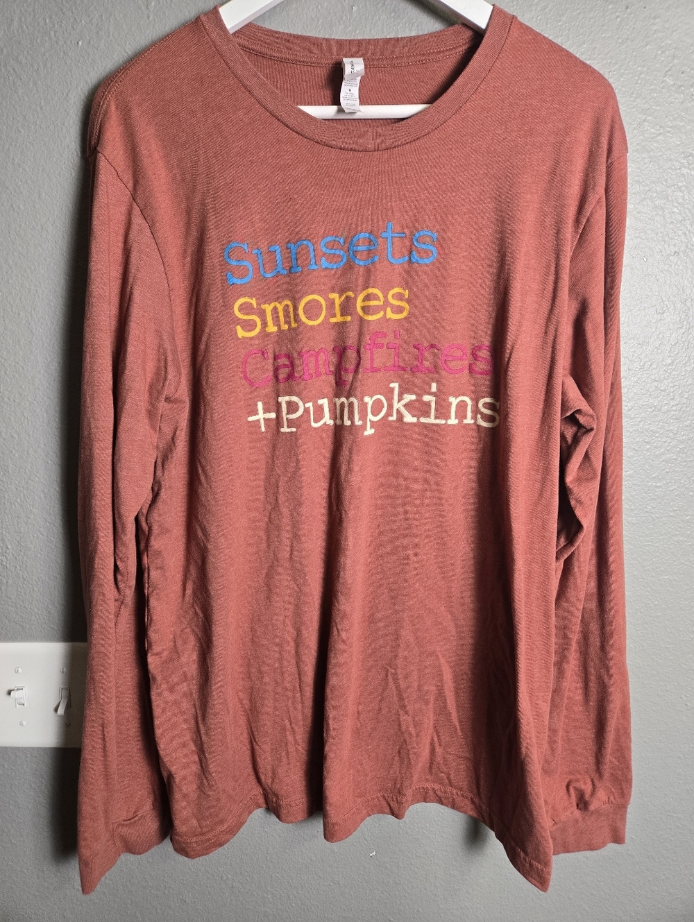 Sunsets Smores Campfires Pumpkins Camping Hiking Long Sleeve Size XL